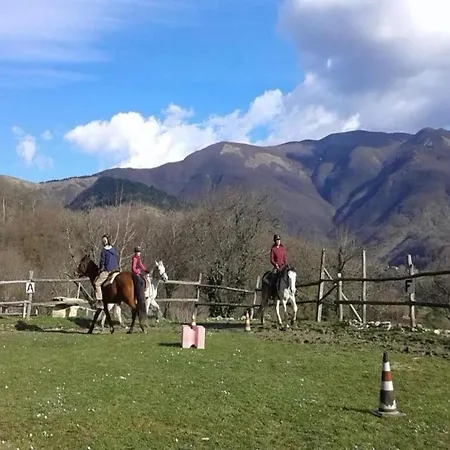 Σπίτι διακοπών Mobile In Ferienresidenz Mit Pool Villanova d'Albenga