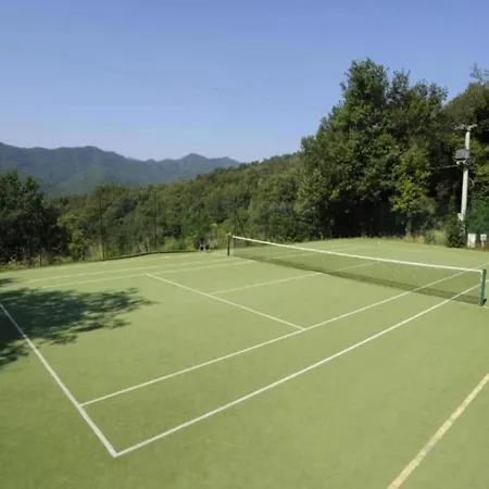 Holiday home Mobile In Ferienresidenz Mit Pool Villanova d'Albenga